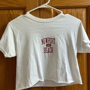 Brandy Melville Cropped Graphic Tees Set